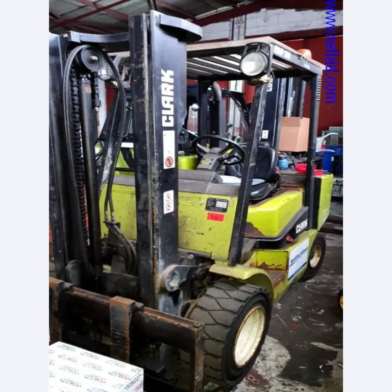 Semirremolques, cabezas tractoras, carretillas elevadoras, cajas móviles-2
