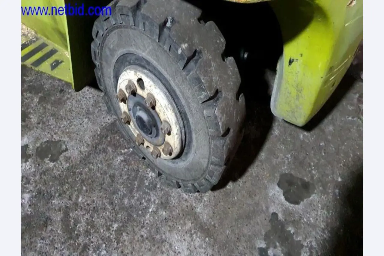 Semirremolques, cabezas tractoras, carretillas elevadoras, cajas móviles-13