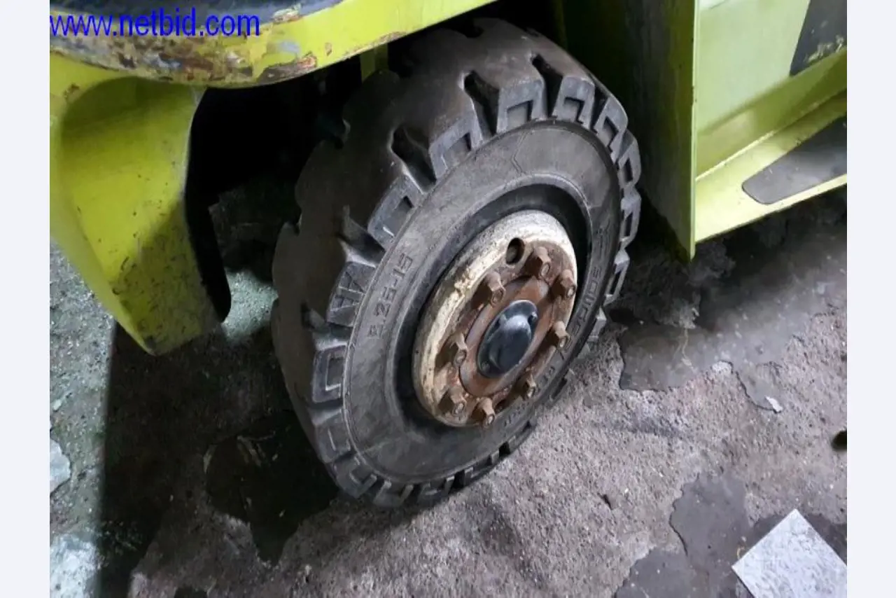 Semirremolques, cabezas tractoras, carretillas elevadoras, cajas móviles-14