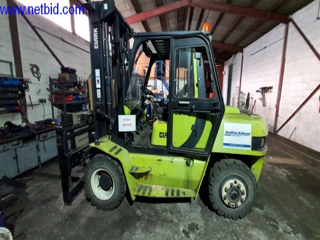 Semirreboque, unidade de tração, empilhador, caixas móveis-19