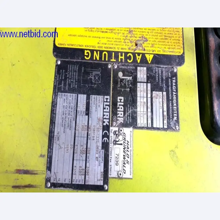 Semirremolques, cabezas tractoras, carretillas elevadoras, cajas móviles-20