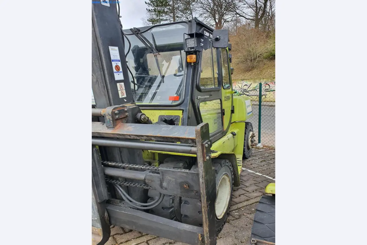 Semirremolques, cabezas tractoras, carretillas elevadoras, cajas móviles-23