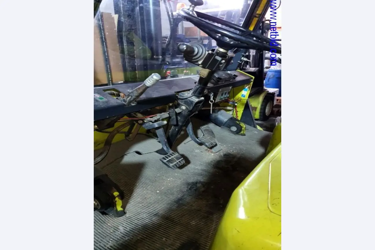 Semirremolques, cabezas tractoras, carretillas elevadoras, cajas móviles-5