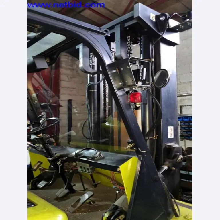 Semirremolques, cabezas tractoras, carretillas elevadoras, cajas móviles-7