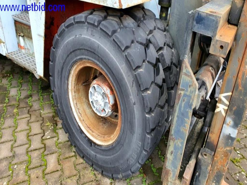 Naczepa, ciągnik siodłowy, wózek widłowy, nadwozie wymienne-3