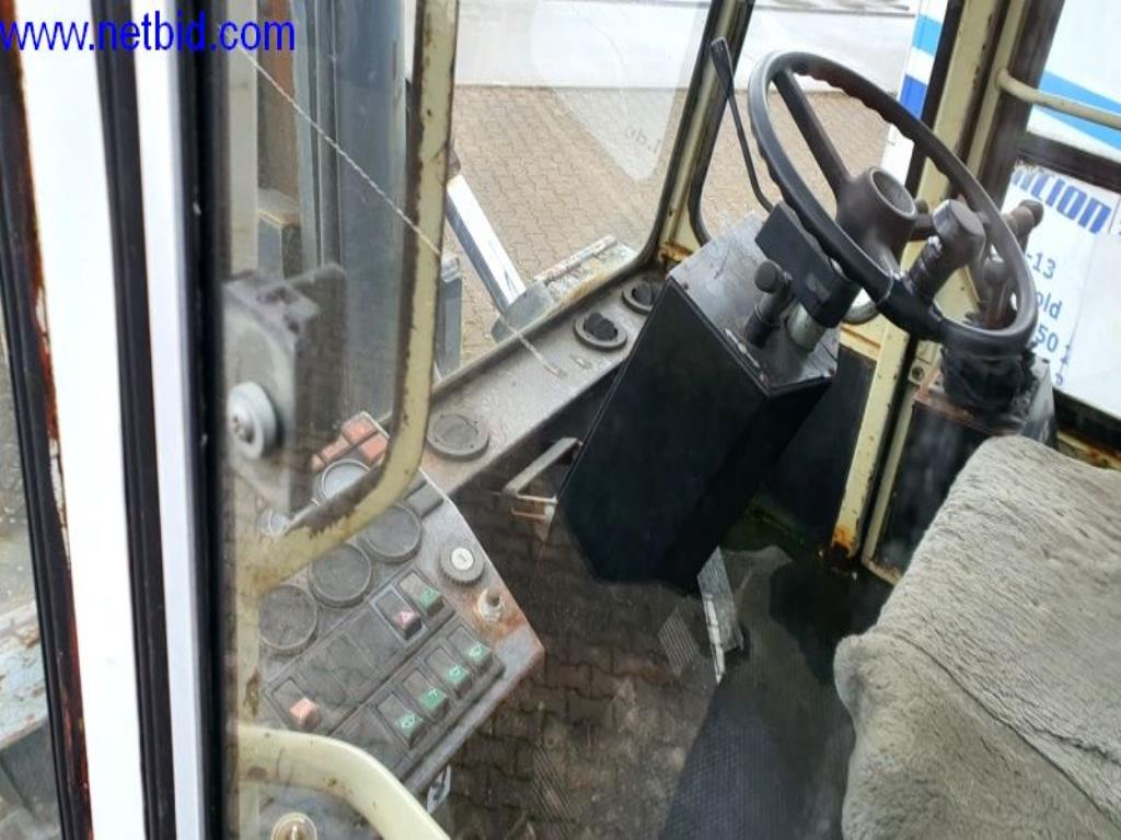 Naczepa, ciągnik siodłowy, wózek widłowy, nadwozie wymienne-5