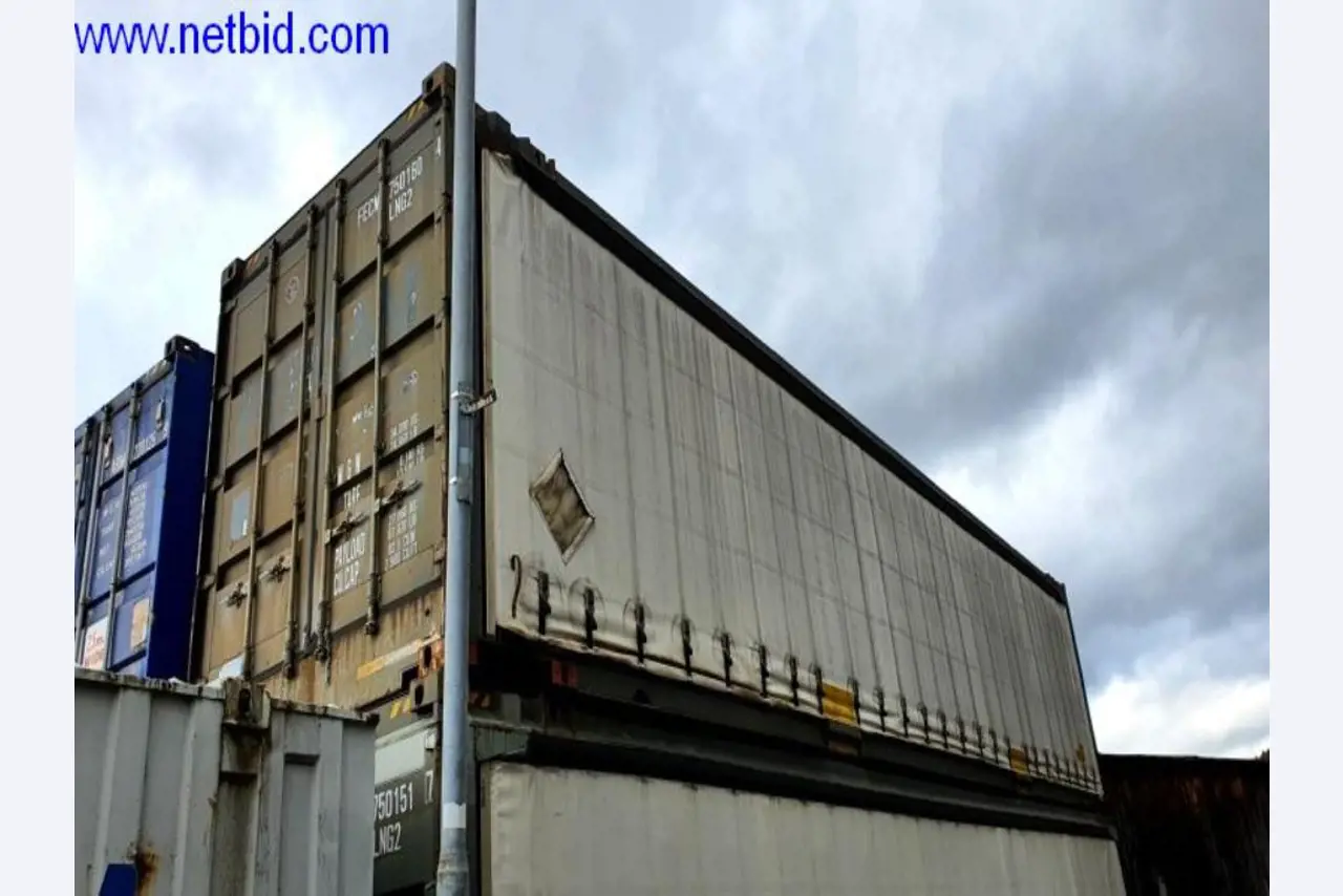 Semi-trailers, tractor units, forklifts, swap bodies-5