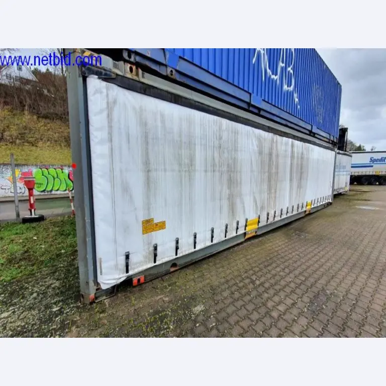 Semi-trailers, tractor units, forklifts, swap bodies-1