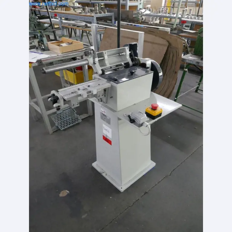 Leder- und Textilbearbeitungsmaschinen-1