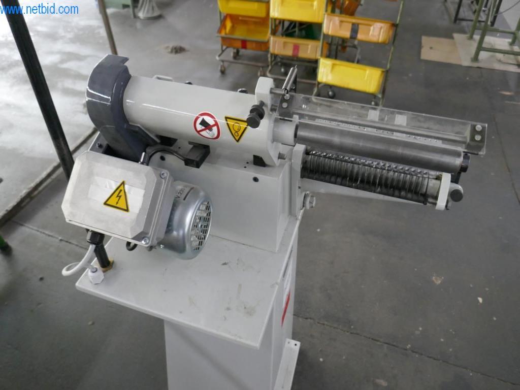 Leder- und Textilbearbeitungsmaschinen-2