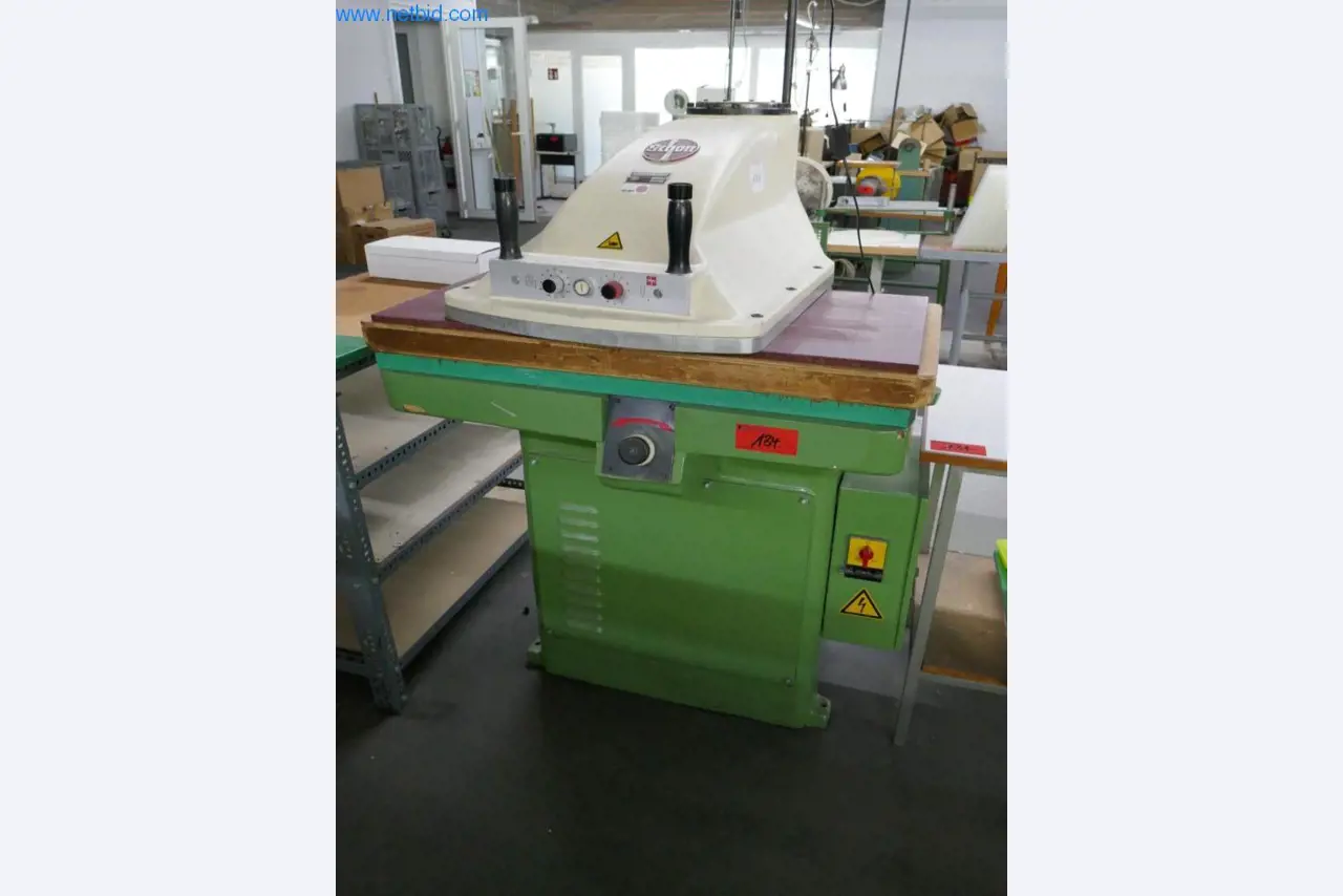 Stroji za predelavo usnja in tekstila-1