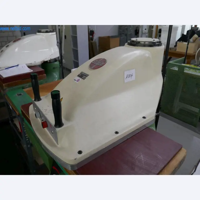 Stroji za predelavo usnja in tekstila-2