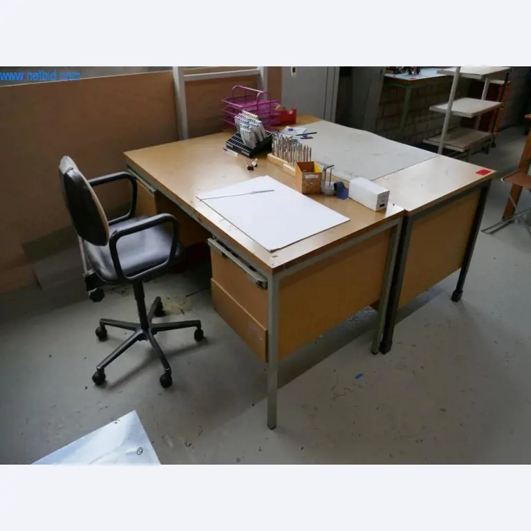 Maszyny do obróbki skóry i tekstyliów-2