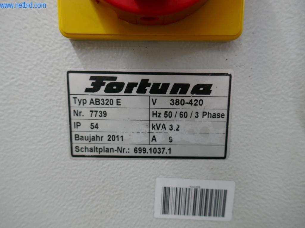 Stroji za predelavo usnja in tekstila-10