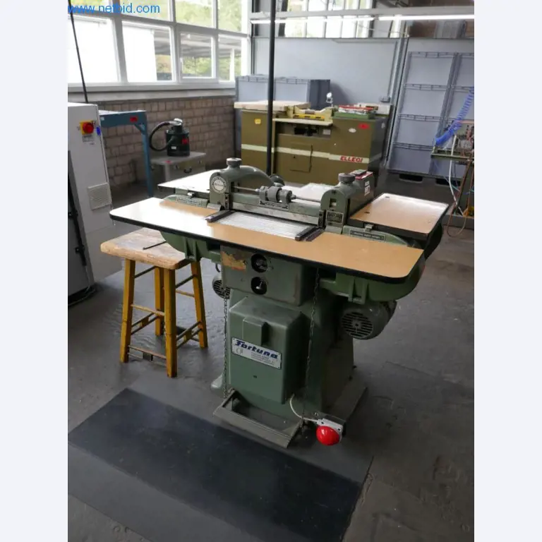 Stroji za predelavo usnja in tekstila-1