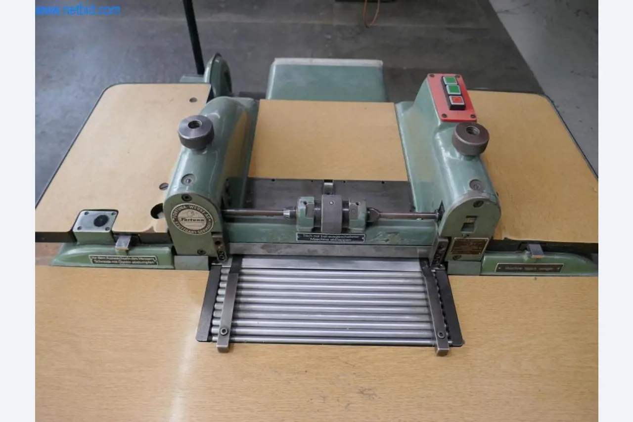 Stroji za predelavo usnja in tekstila-2