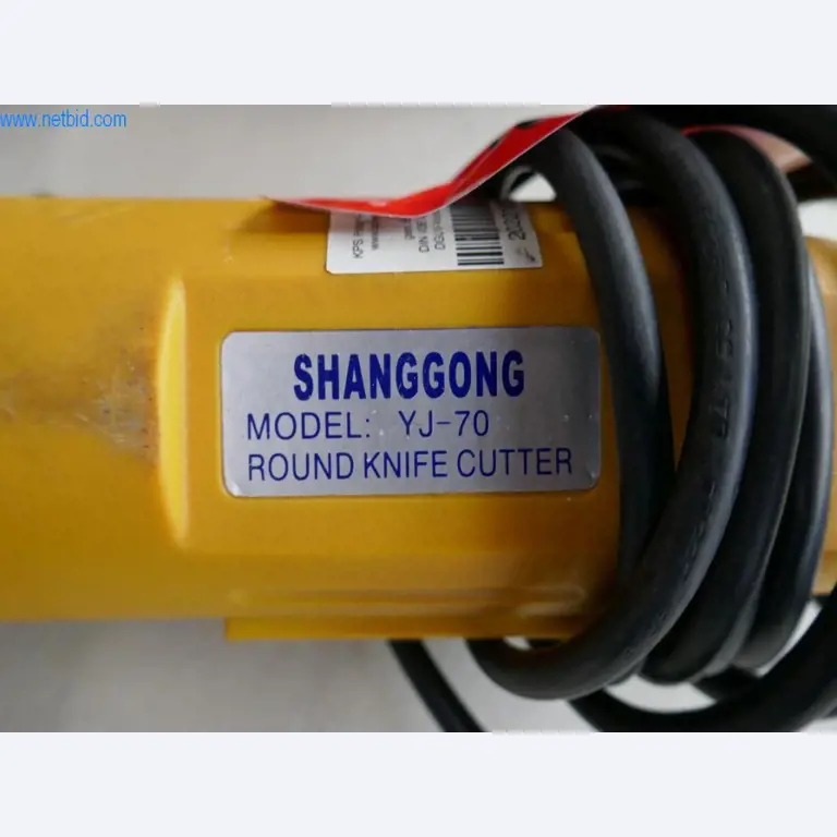 Stroje na zpracování kůže a textilu-3