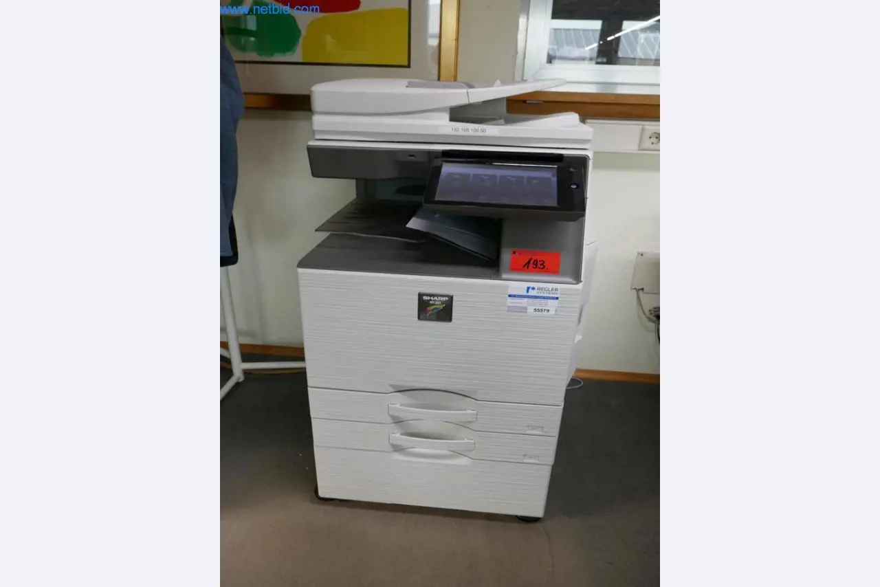 Stroje na zpracování kůže a textilu-1