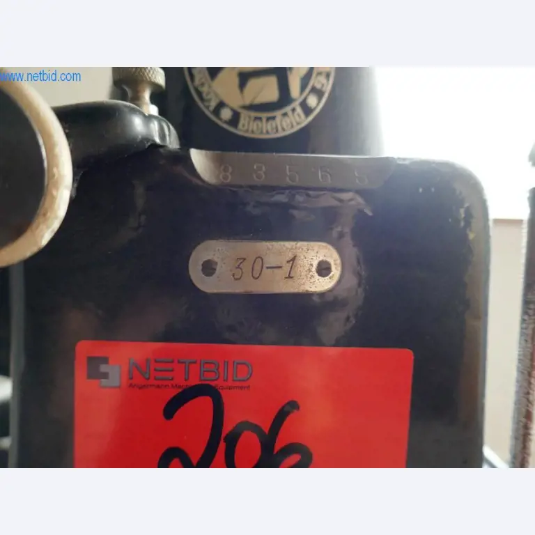 Stroje na zpracování kůže a textilu-3