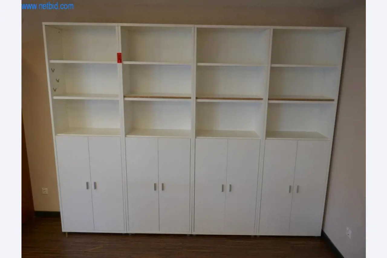 Stroje na zpracování kůže a textilu-3