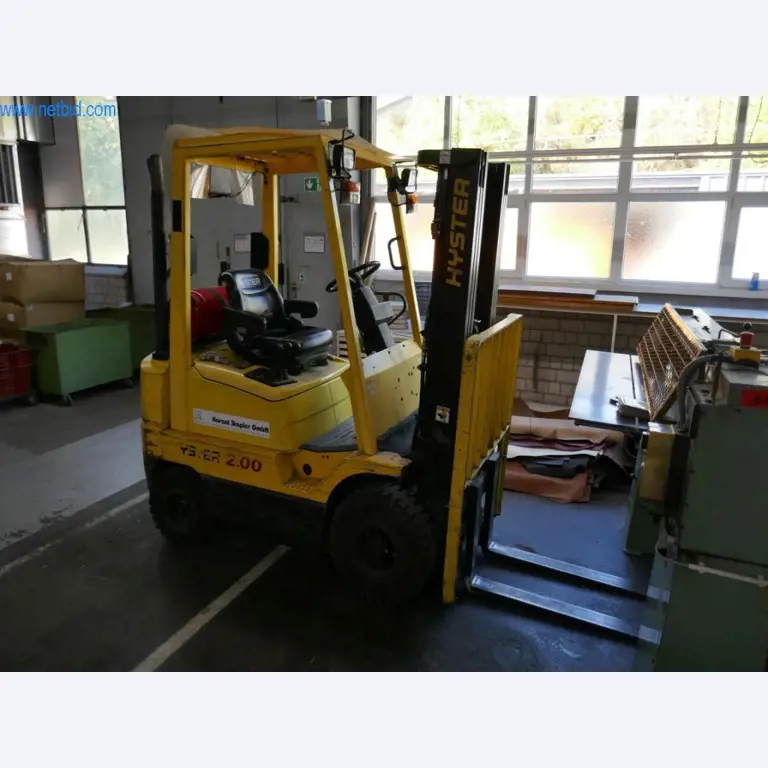 Stroji za predelavo usnja in tekstila-9