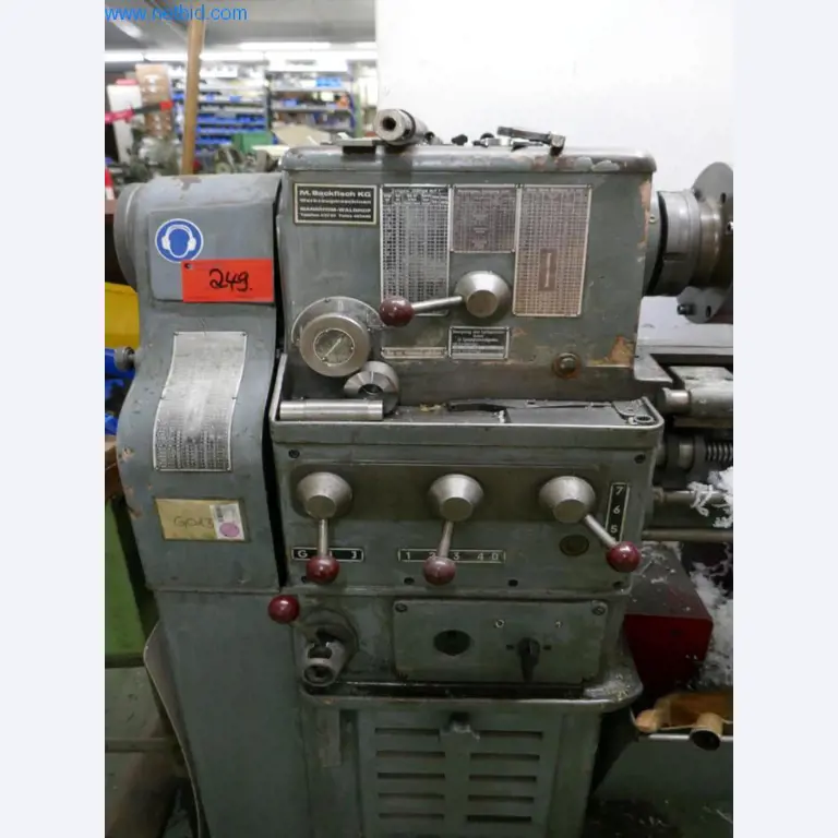 Stroji za predelavo usnja in tekstila-2