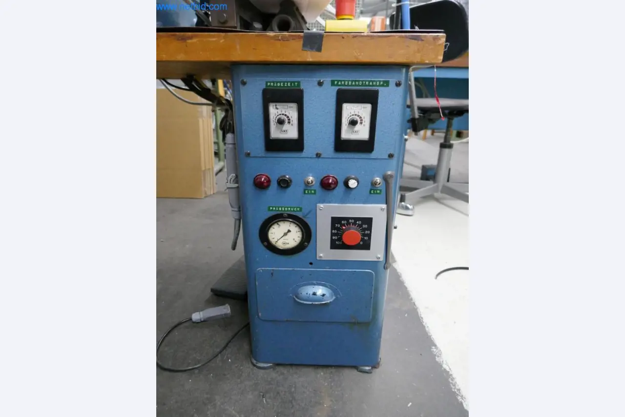 Leder- und Textilbearbeitungsmaschinen-3