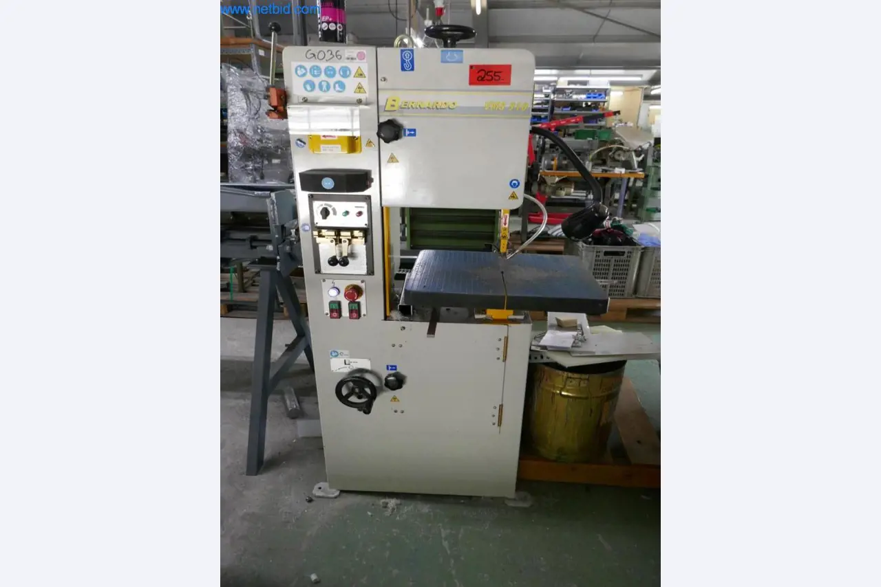 Stroji za predelavo usnja in tekstila-1