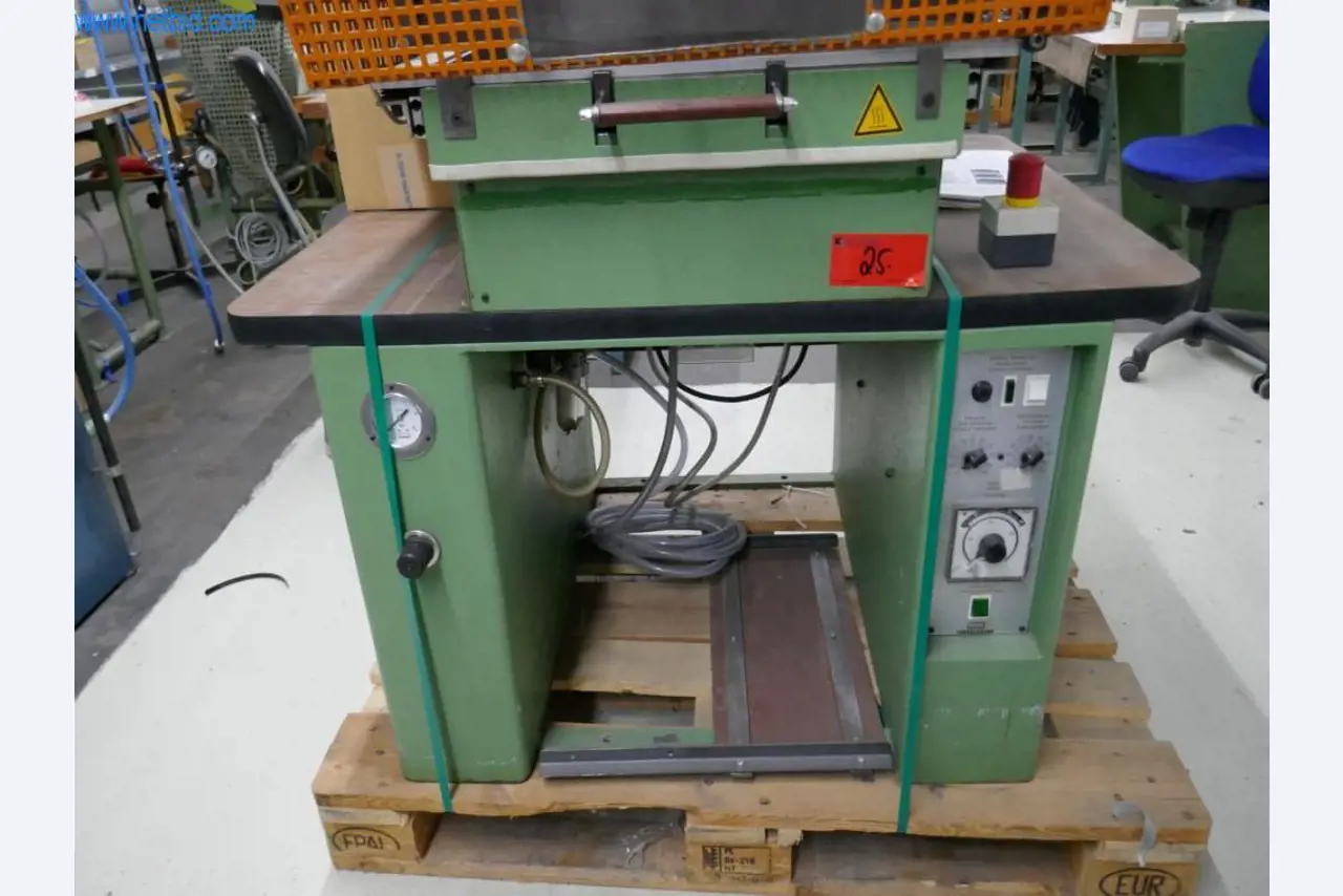 Stroji za predelavo usnja in tekstila-3