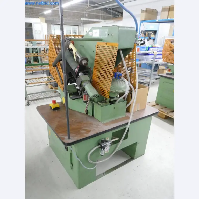 Stroji za predelavo usnja in tekstila-2