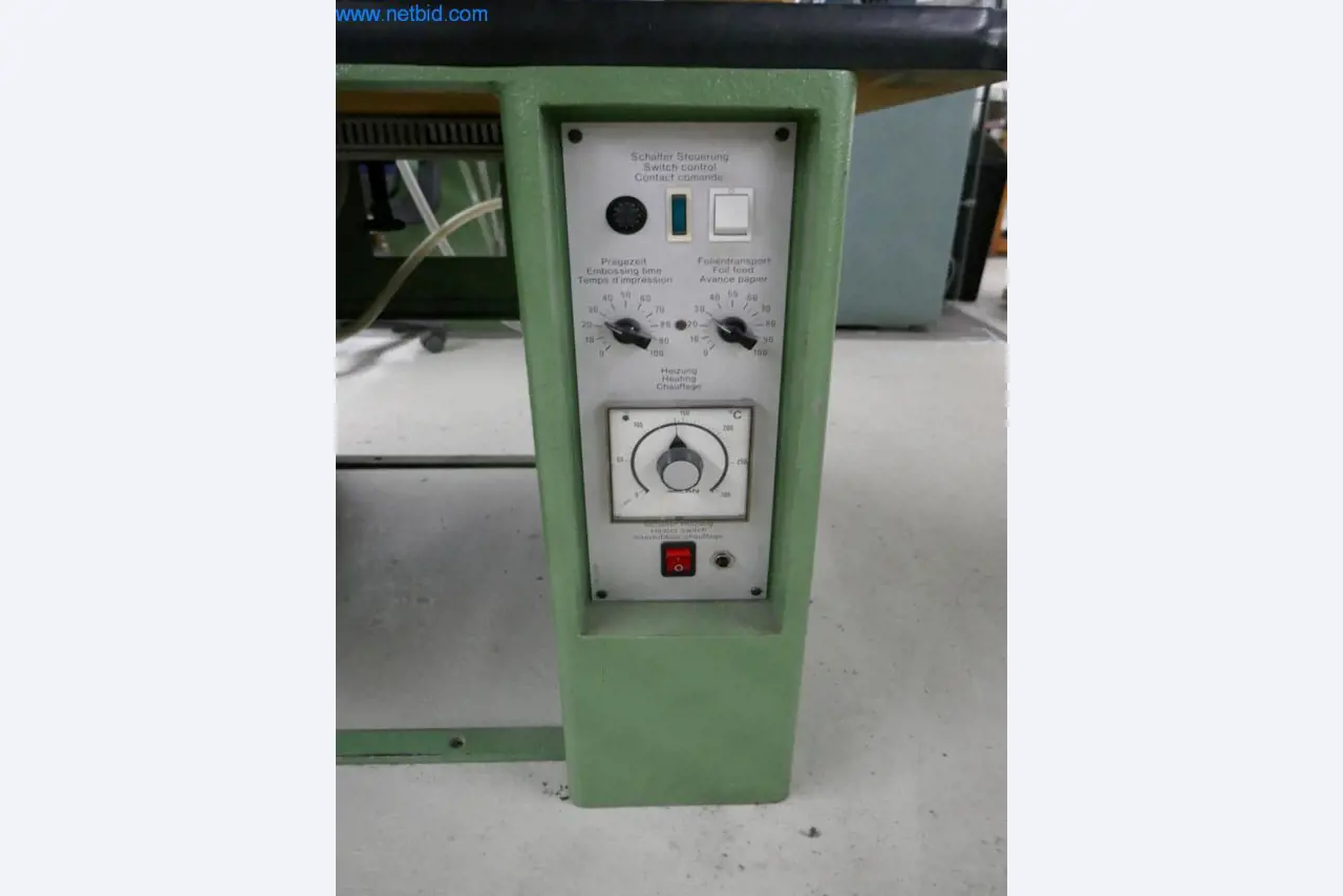 Stroji za predelavo usnja in tekstila-5