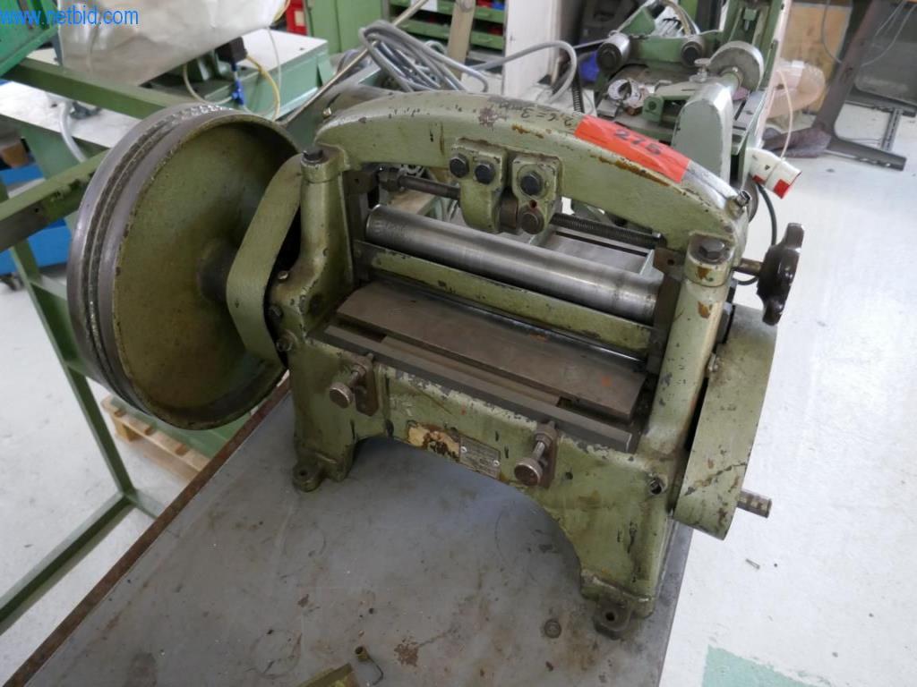 Máquinas para la transformación del cuero y los textiles-1