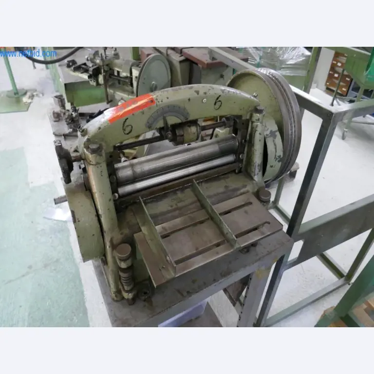 Máquinas para la transformación del cuero y los textiles-2