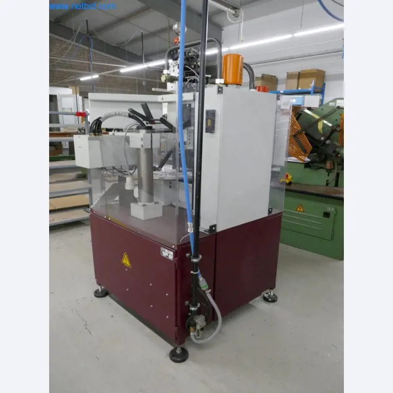 Machines voor de verwerking van leer en textiel-6