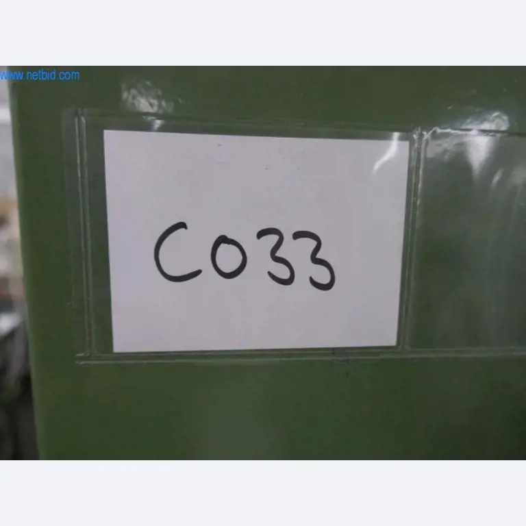 Stroje na zpracování kůže a textilu-4