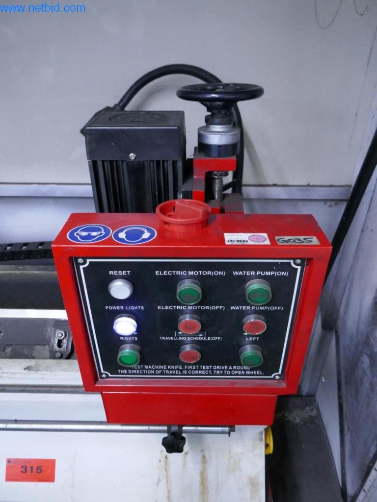 Leder- und Textilbearbeitungsmaschinen-3