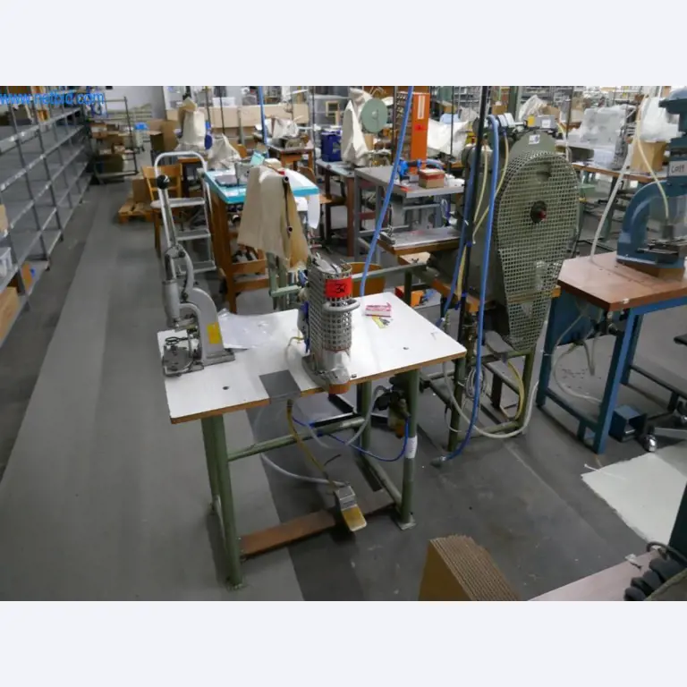 Stroji za predelavo usnja in tekstila-1