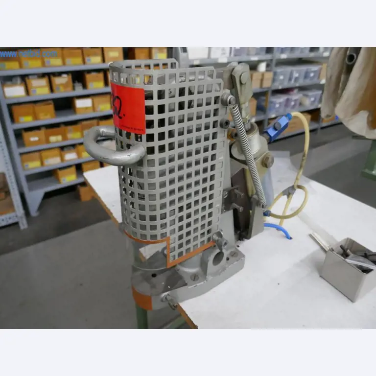 Stroji za predelavo usnja in tekstila-7