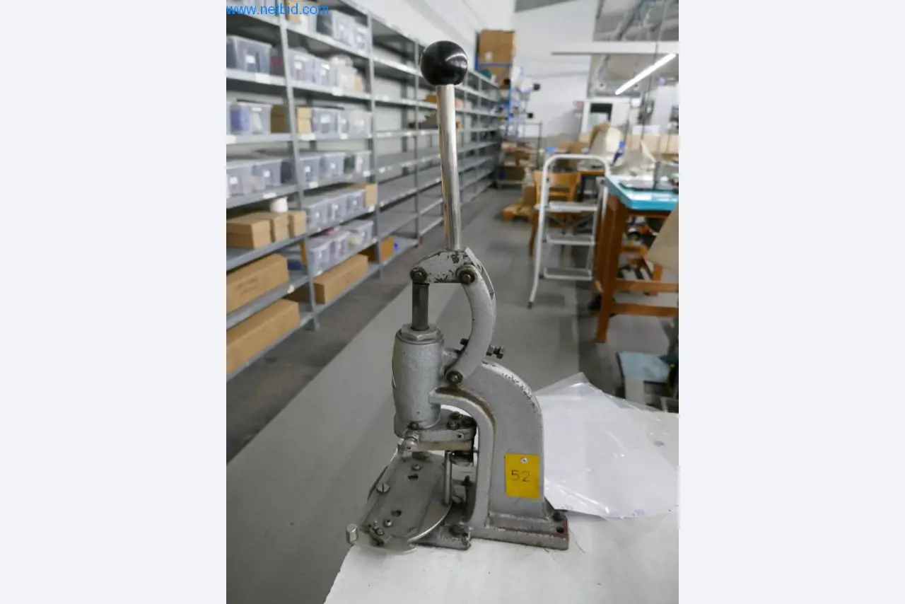 Stroji za predelavo usnja in tekstila-8