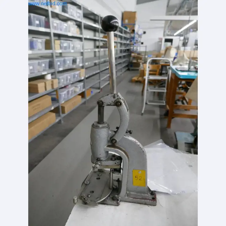 Stroji za predelavo usnja in tekstila-8