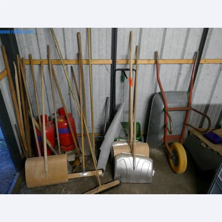 Stroje na zpracování kůže a textilu-3