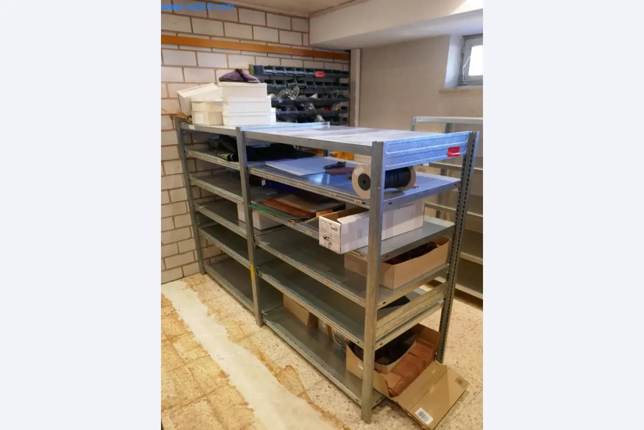 Stroje na zpracování kůže a textilu-3