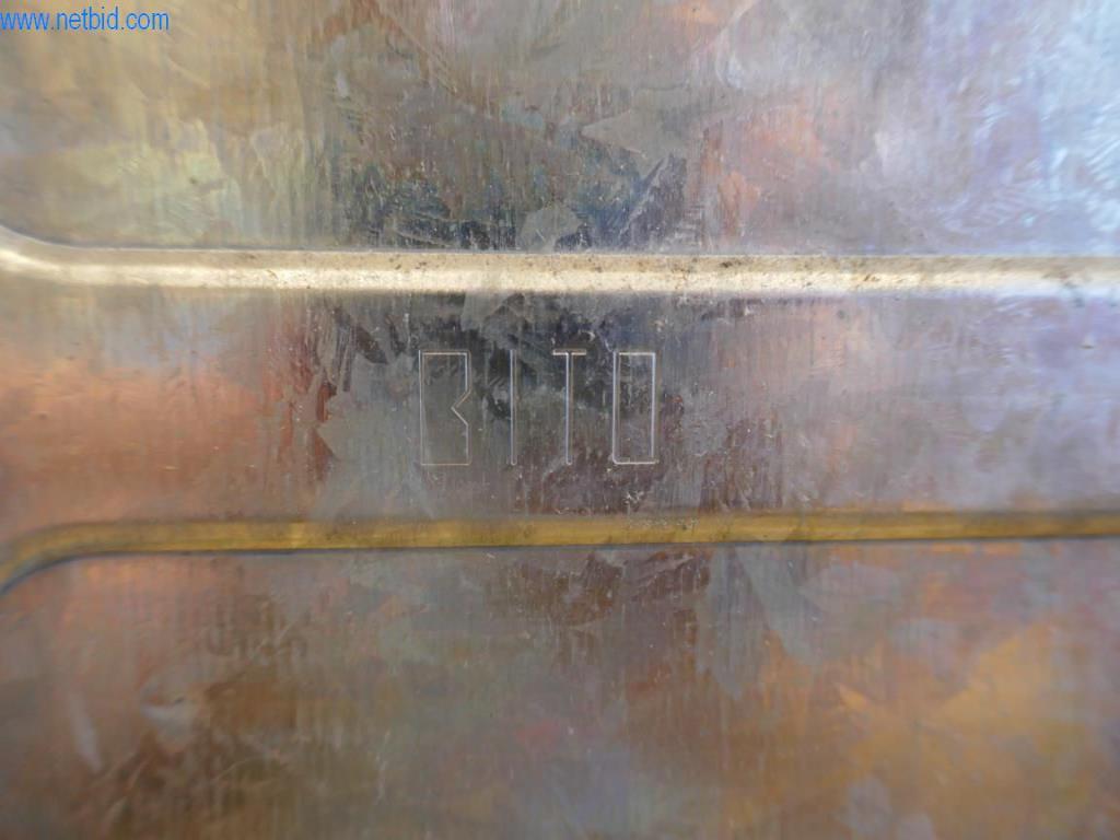 Leder- und Textilbearbeitungsmaschinen-4