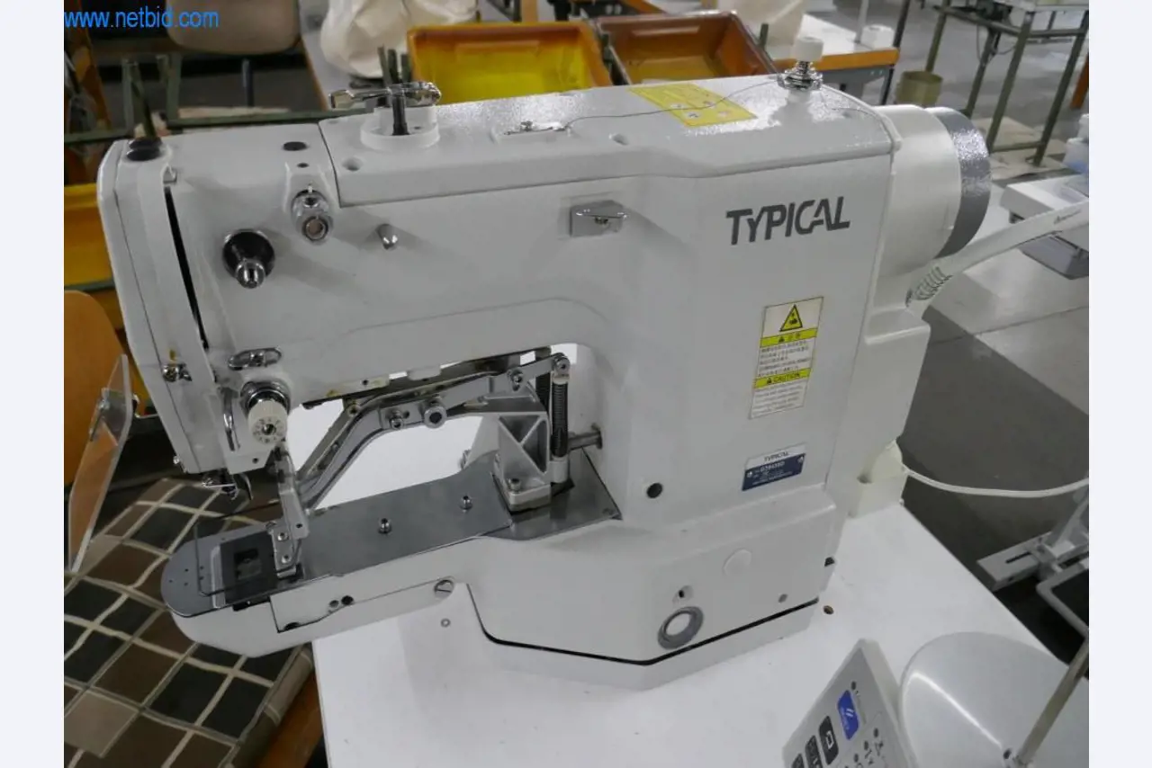 Leder- und Textilbearbeitungsmaschinen-4