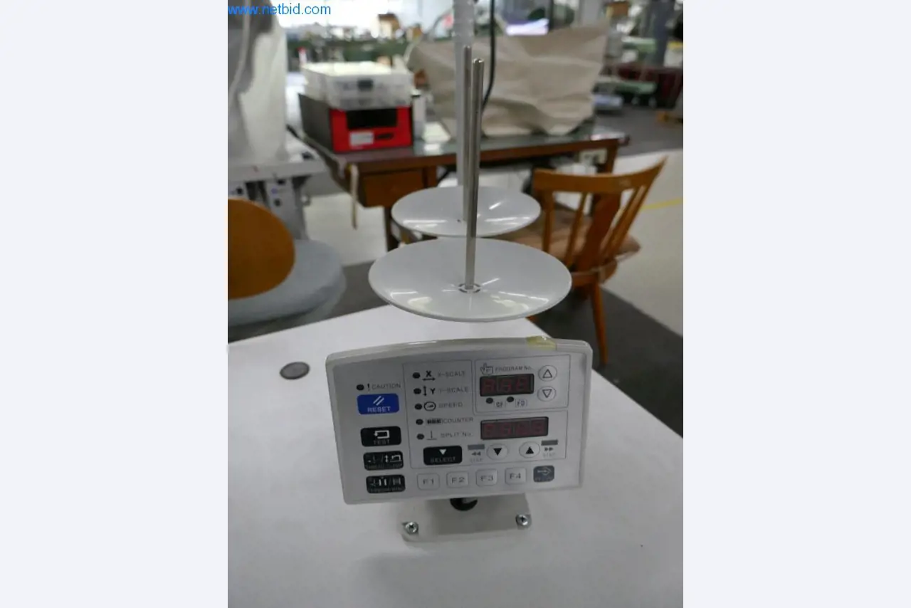 Leder- und Textilbearbeitungsmaschinen-5