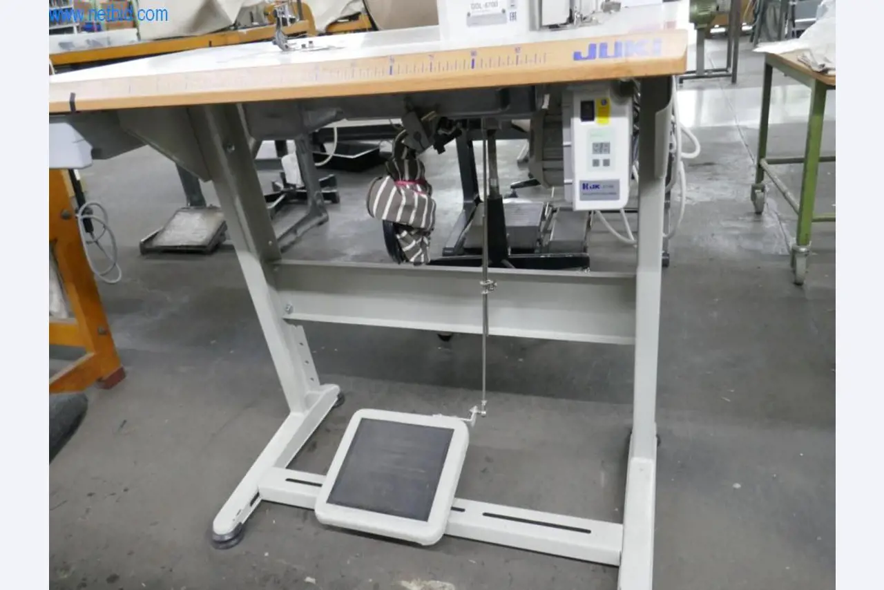 Leder- und Textilbearbeitungsmaschinen-3