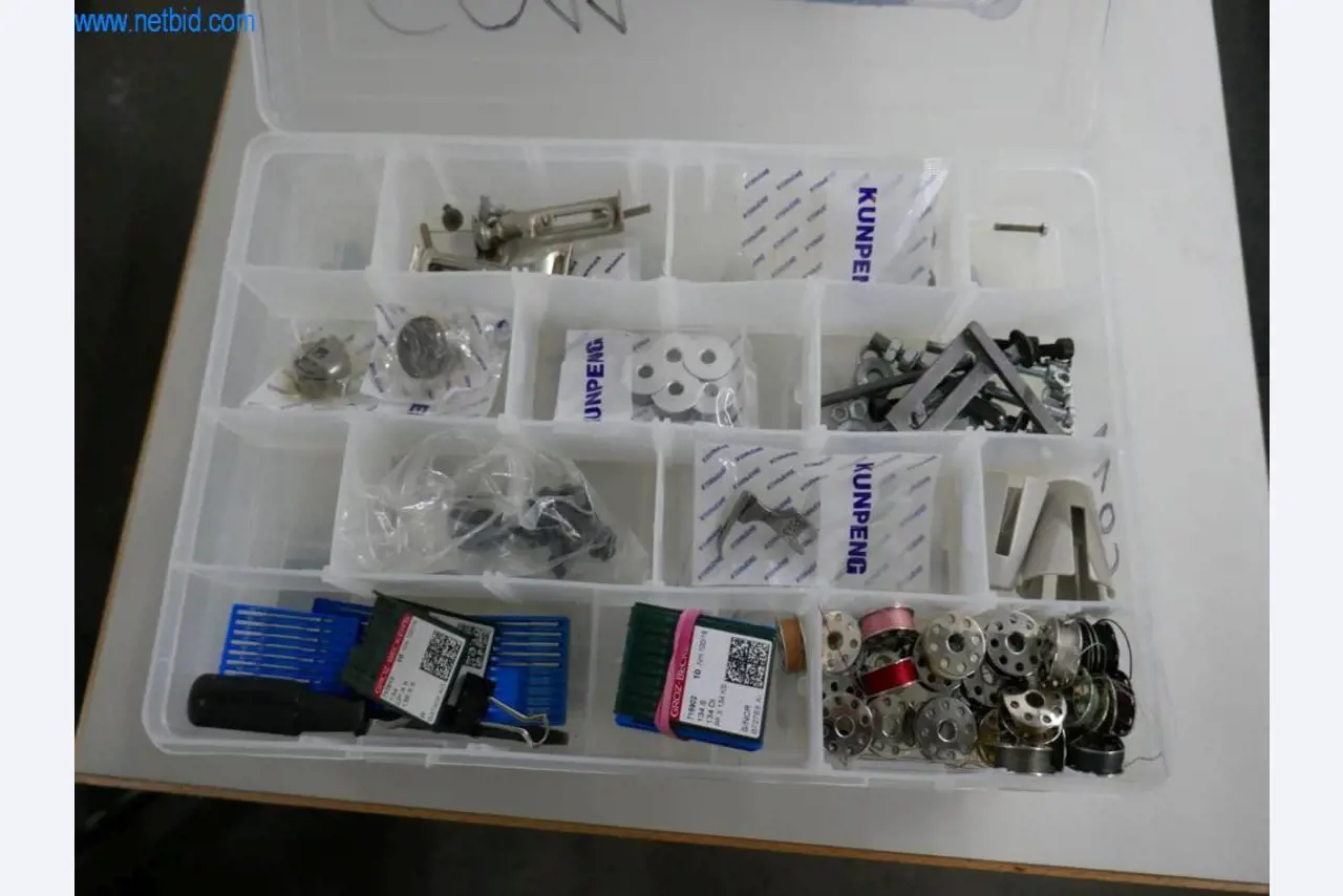 Leder- und Textilbearbeitungsmaschinen-8