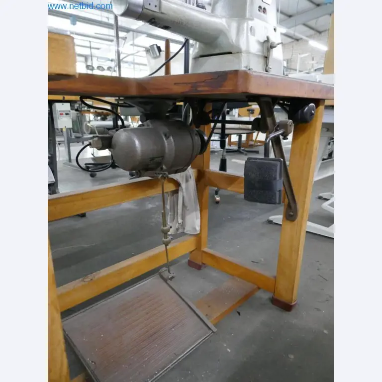 Stroje na zpracování kůže a textilu-3