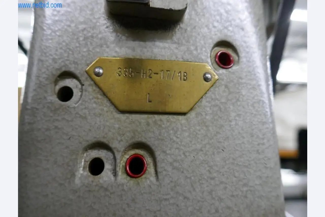 Stroje na zpracování kůže a textilu-6