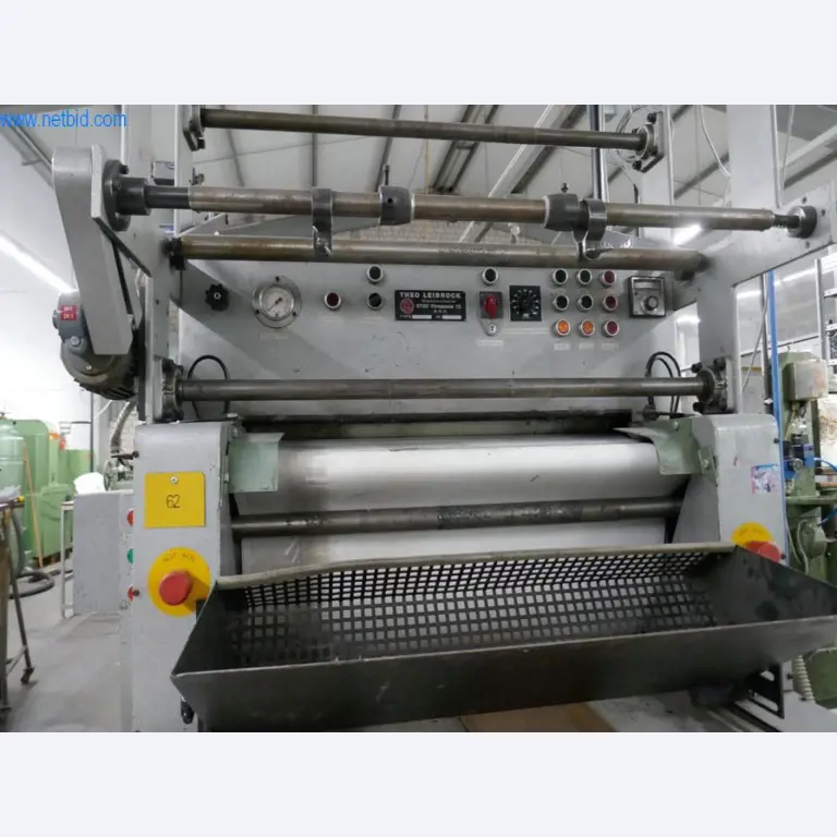 Leder- und Textilbearbeitungsmaschinen-2